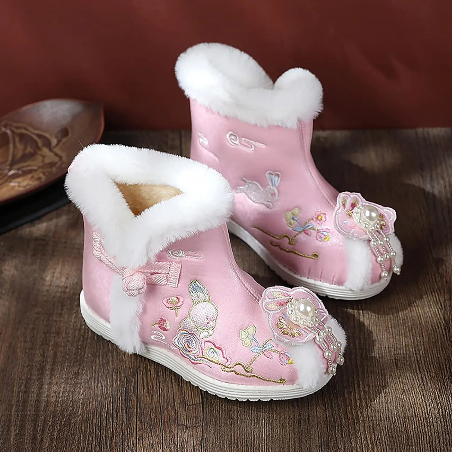1 Pair Girls Hanfu Shoes Chinese Embroidered Flower Flat Retro Ethnic Slope- Heel Shoes Vintage Floral Silk Shoes