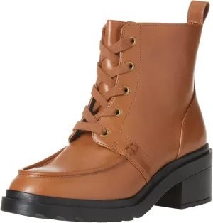 Amazon Essentials Women's Moc Toe Boot