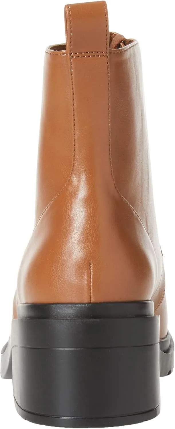 Amazon Essentials Women's Moc Toe Boot
