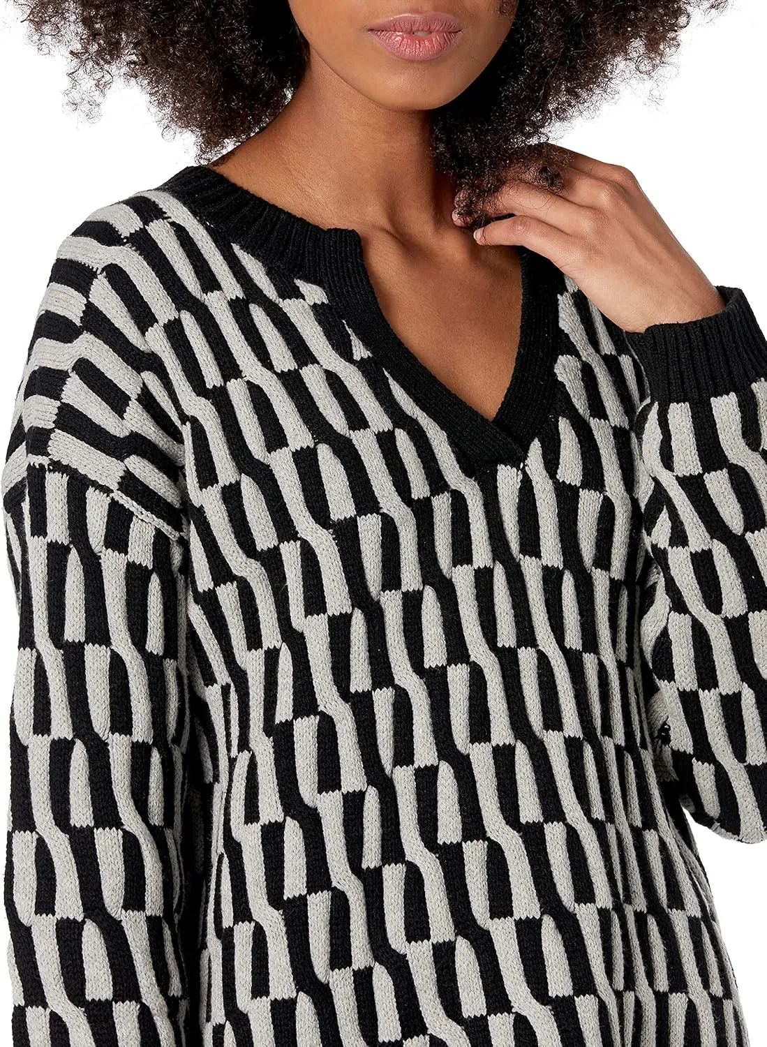 Cable Stitch Women's Geometric Jacquard Pattern Sweater - V-Neck Long Sleeve Novelty Pullover Top