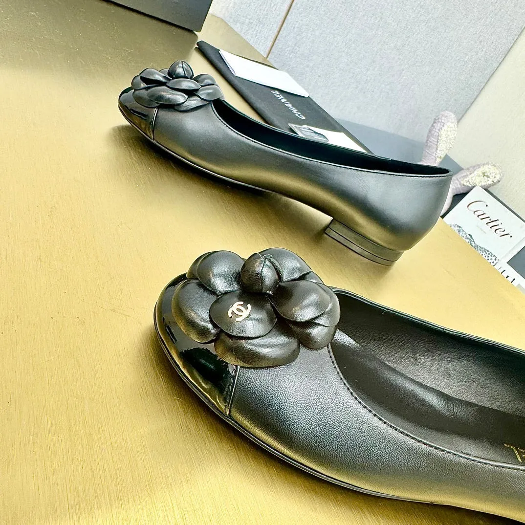 CC Loafers Black Leather Mix Floral Pattern 297799