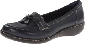 Clarks womens Ashland Bubble loafers shoes, Navy, 9 X-Wide US