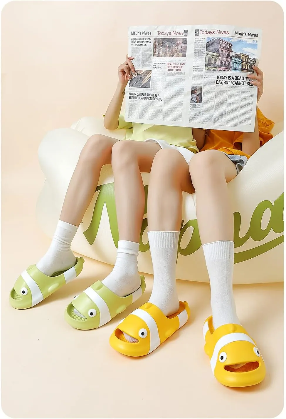 Clownfish Slides for Women Men Cloudy Cloudy Clownfish Slippers Novelty Open Toe Slide Sandals Unisex Beach Shoes