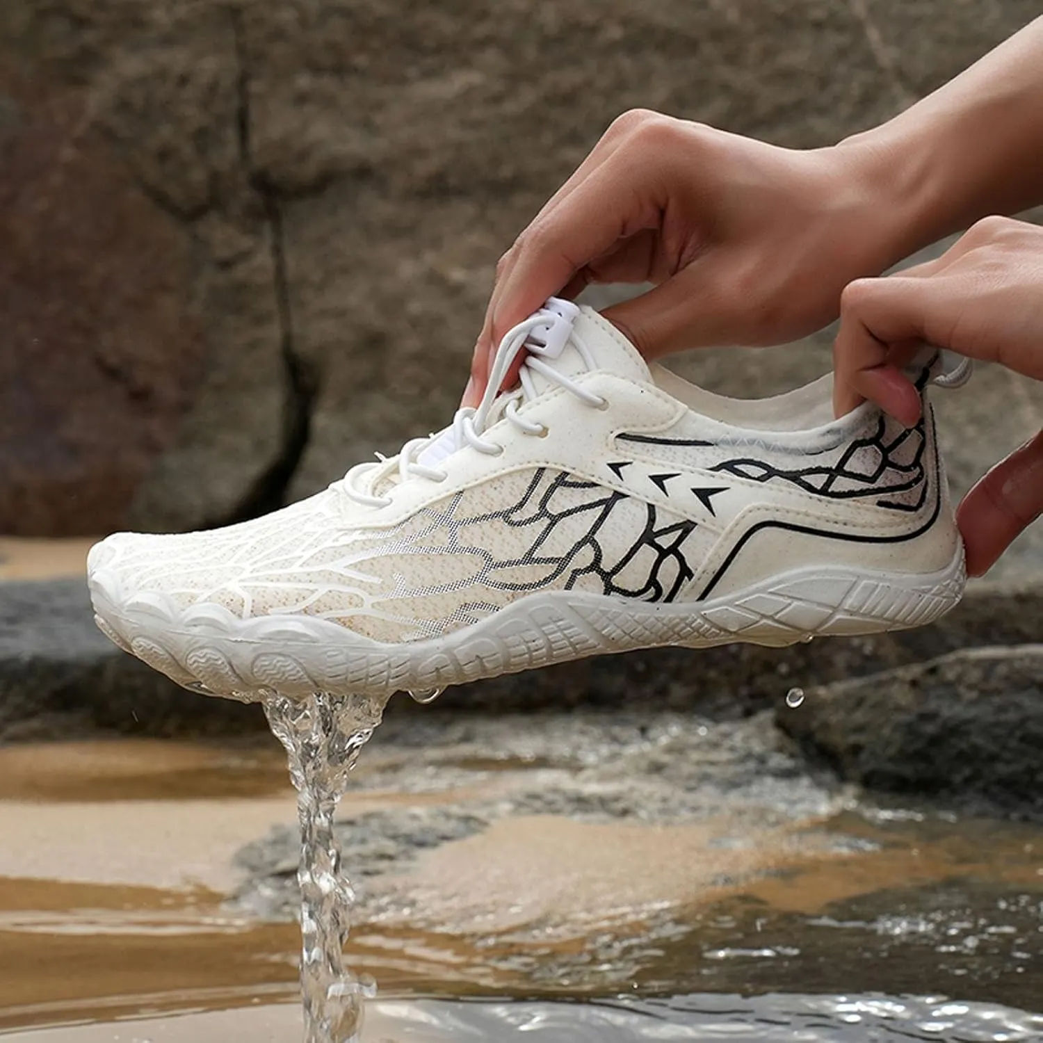 Couples All Seasons Five Finger Water Shoes Swimming Shoes Men and Women Platform Athletic Shoes for Women