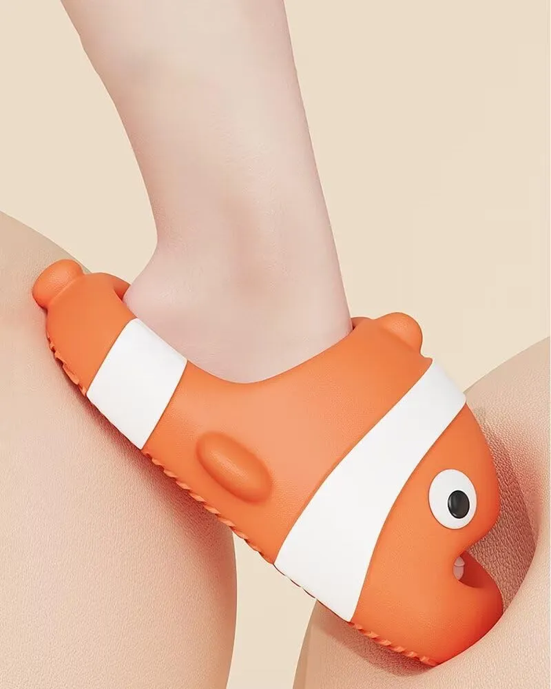 Cute Kids Clown Fish Cloud Slides, Cartoon Funny Thick Sole Slippers for Kids Toddler Lightweight Non-Slip Beach Shoes for Indoor Outdoor Pool