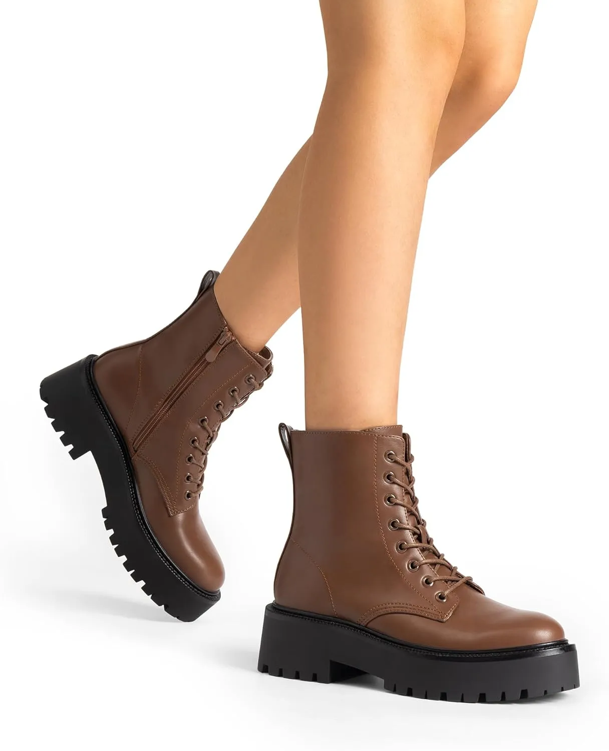 DREAM PAIRS Women's Lace up Combat Ankle Boots Fashion Lug Sole Platform Booties Shoes