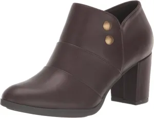 Easy Street Women's Leilani Boots