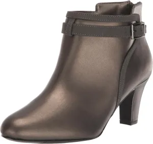 Easy Street Women's Raina Boots