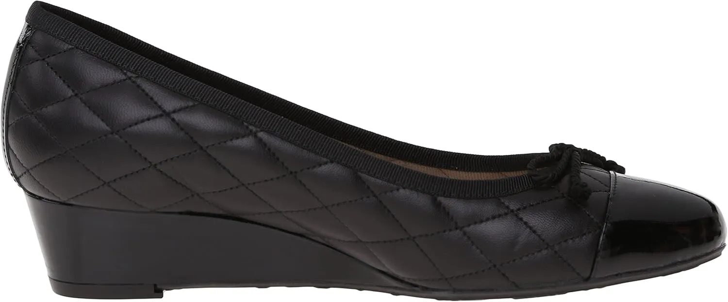 French Sole FS/NY Women's Deluxe Pump