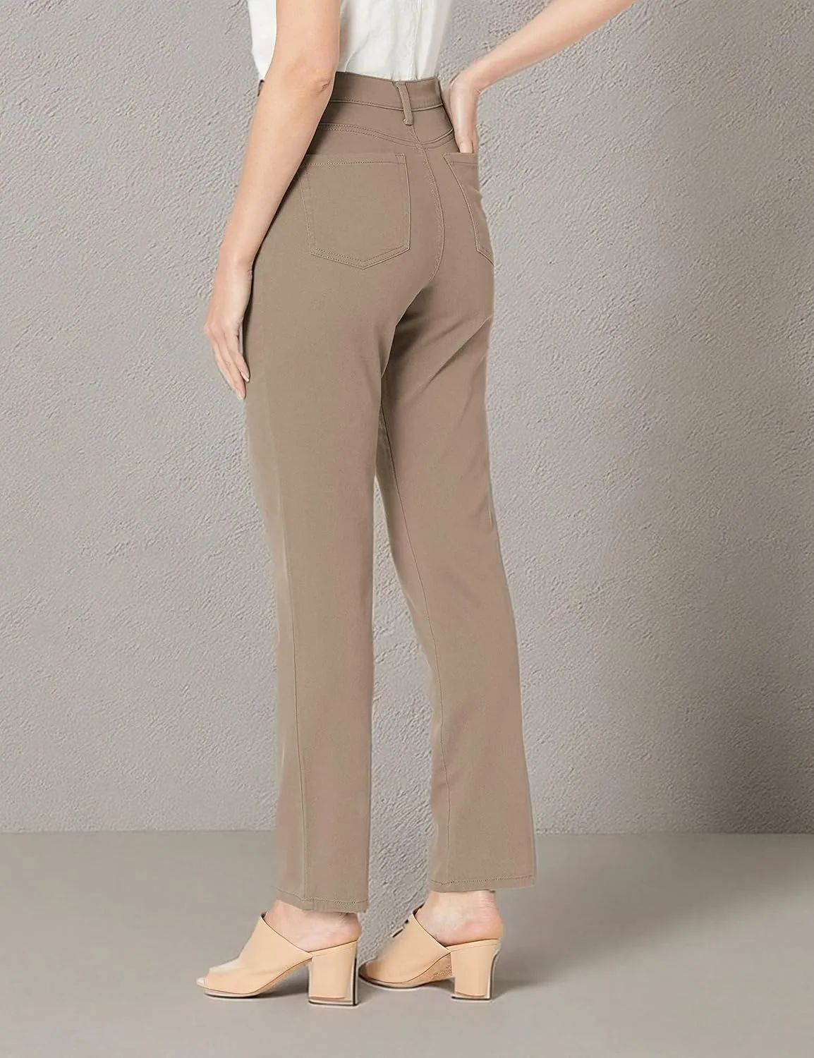 Gloria Vanderbilt Women's Amanda Classic High Rise Tapered Jean Petite