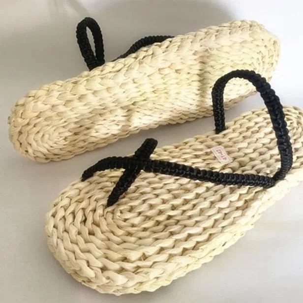 Handmade Straw Sandals Casual Rattan Woven Slipper Massage Shoes Summer Braided Sandals Cosplay Woven Slippers (Straw Soles,Men 8.5/ Women 10- EU42)