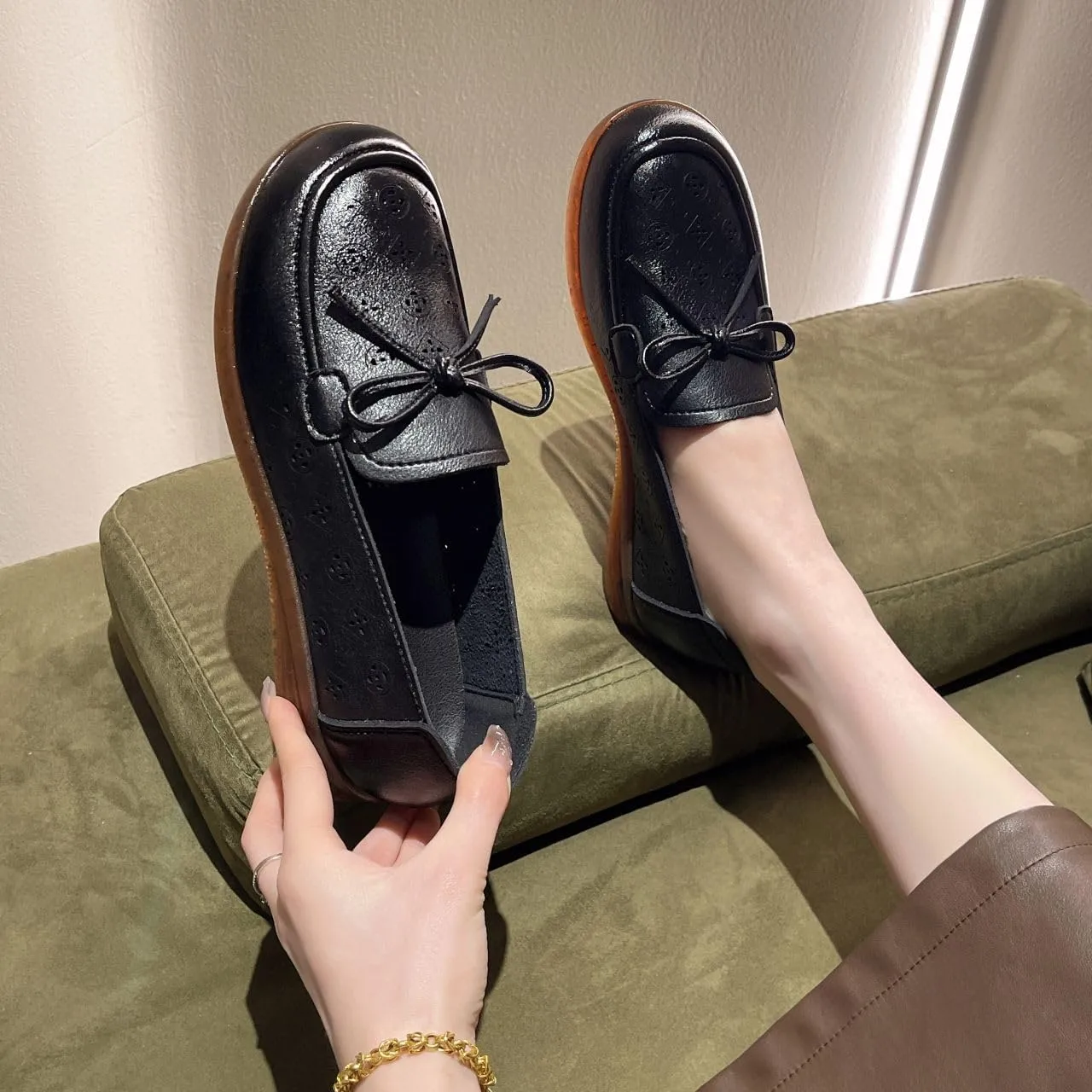 HESBITEUL Women's Casual Penny Loafers Driving Moccasins Comfort Slip on Flat Boat Shoes Walking Shoes with Bowknot