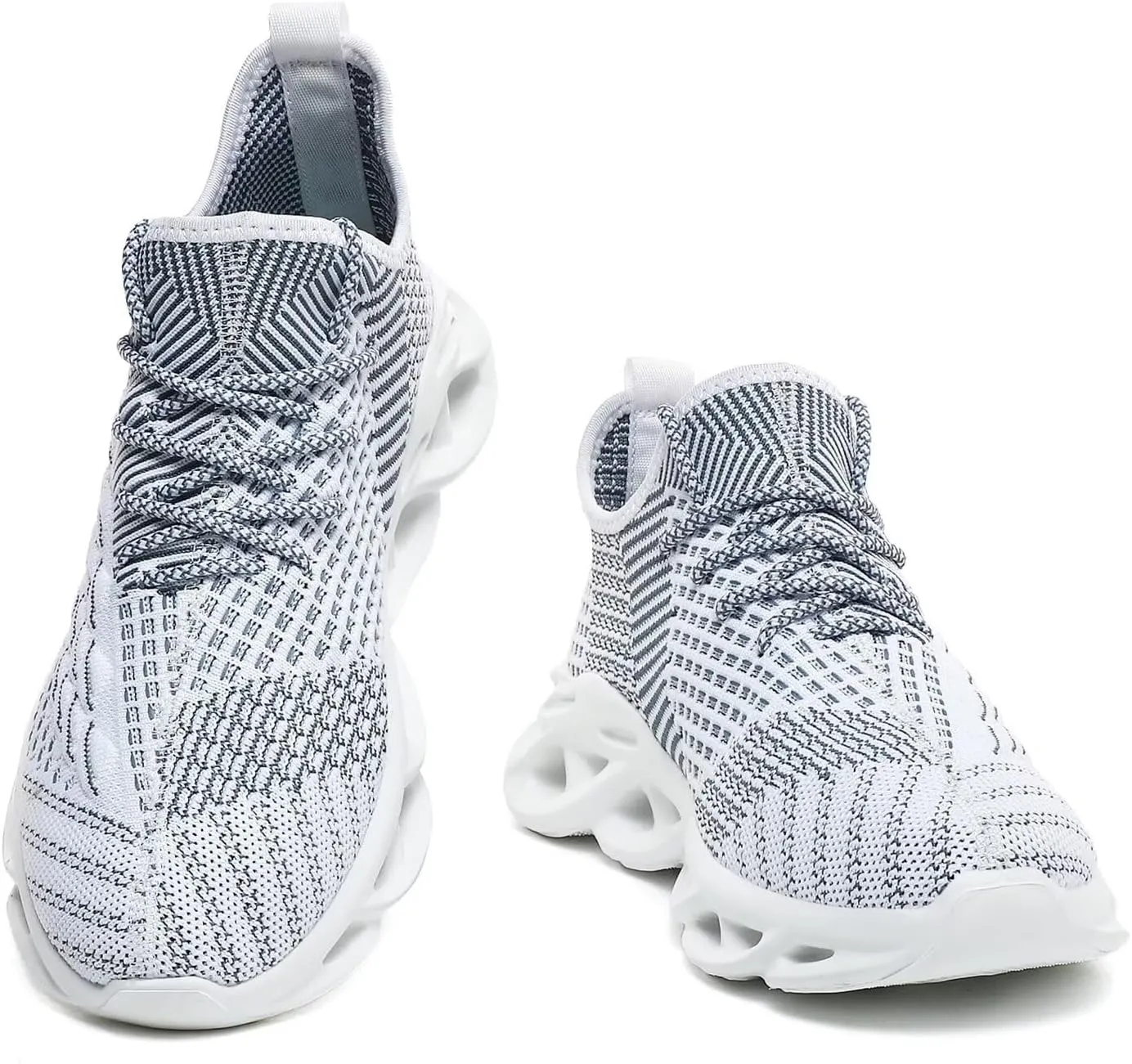 Jakcuz Plus Size Men's Lightweight Walking Shoes Mesh Fish Scale Pattern Fashion Sneakers
