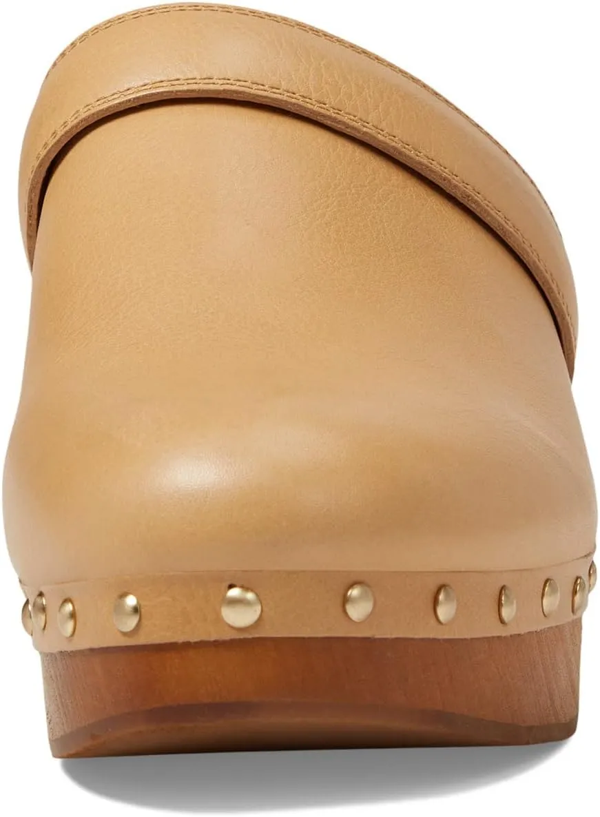 Madewell The Cecily Clog in Oiled Leather Clogs for Women - Slip-On Style Closure, and Round Toe Silhouette