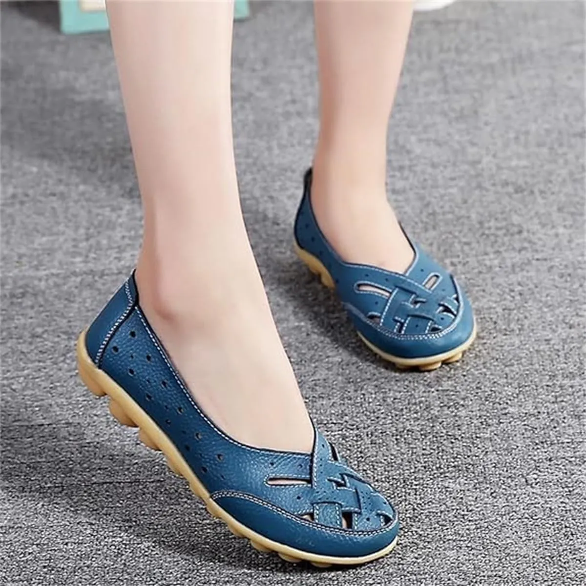 Orthopedic Loafers in Breathable Leather,Womens Casual Soft Sole Hollow Slip On Flat Shoes,Fashion Closed Toe Boat Shoes