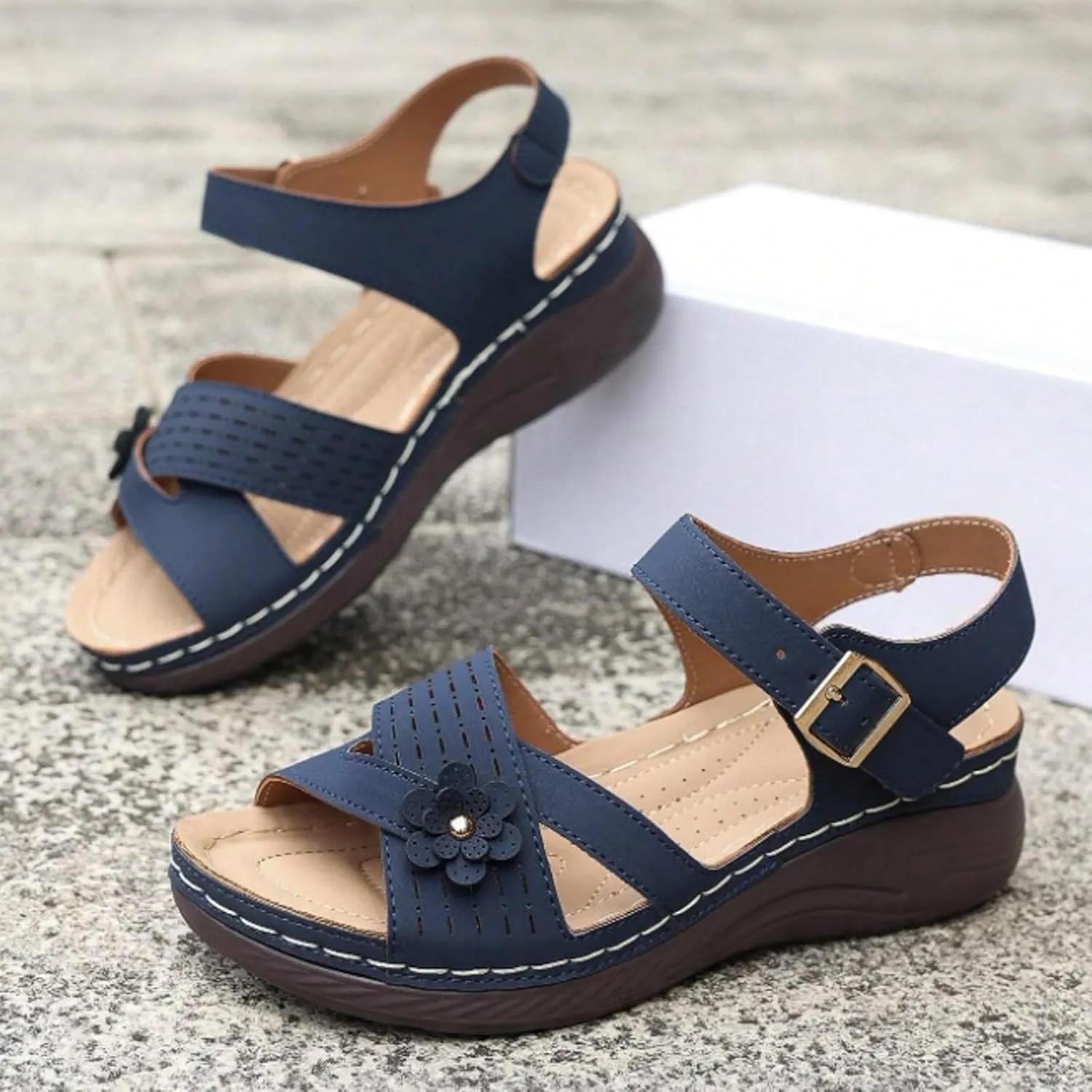 Orthopedic Wide Sandals for Women 2025,Strappy Arch Support Flat Wedge Sandals Walking Sandals Women Open Toe & Ankle Strap Comfortable Platform Slip-On Shoe for Summer Beach, Casual