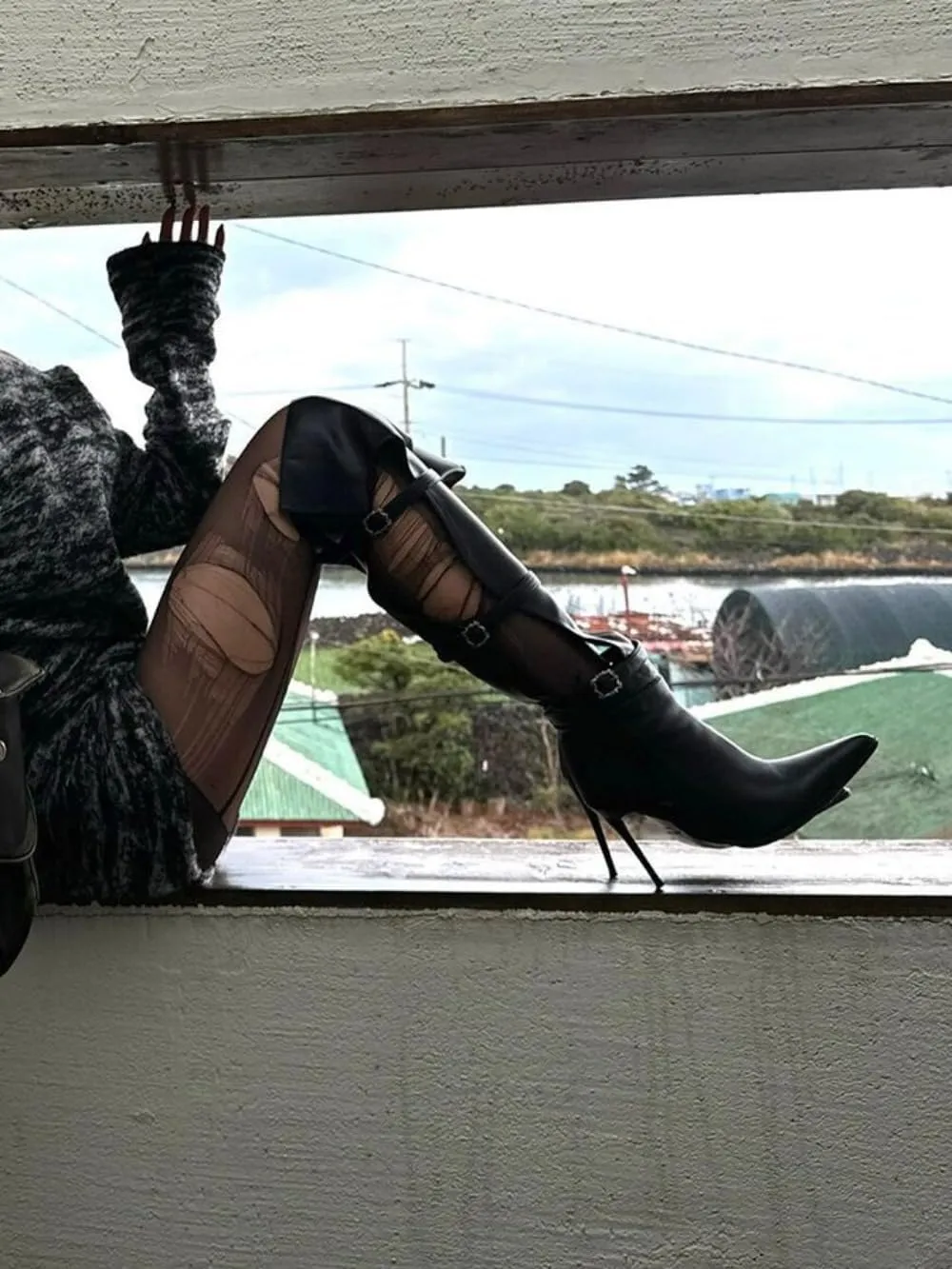 Sexy Knee High Emo Boots for Women Black Kitten Heels Emo Shoes Foldover Cut Out Design Goth Tall Boots Pointed Toes Cute Y2K Retro Punk Buckles Adjustable Straps Trendy All-match Hot Girls Streetwear