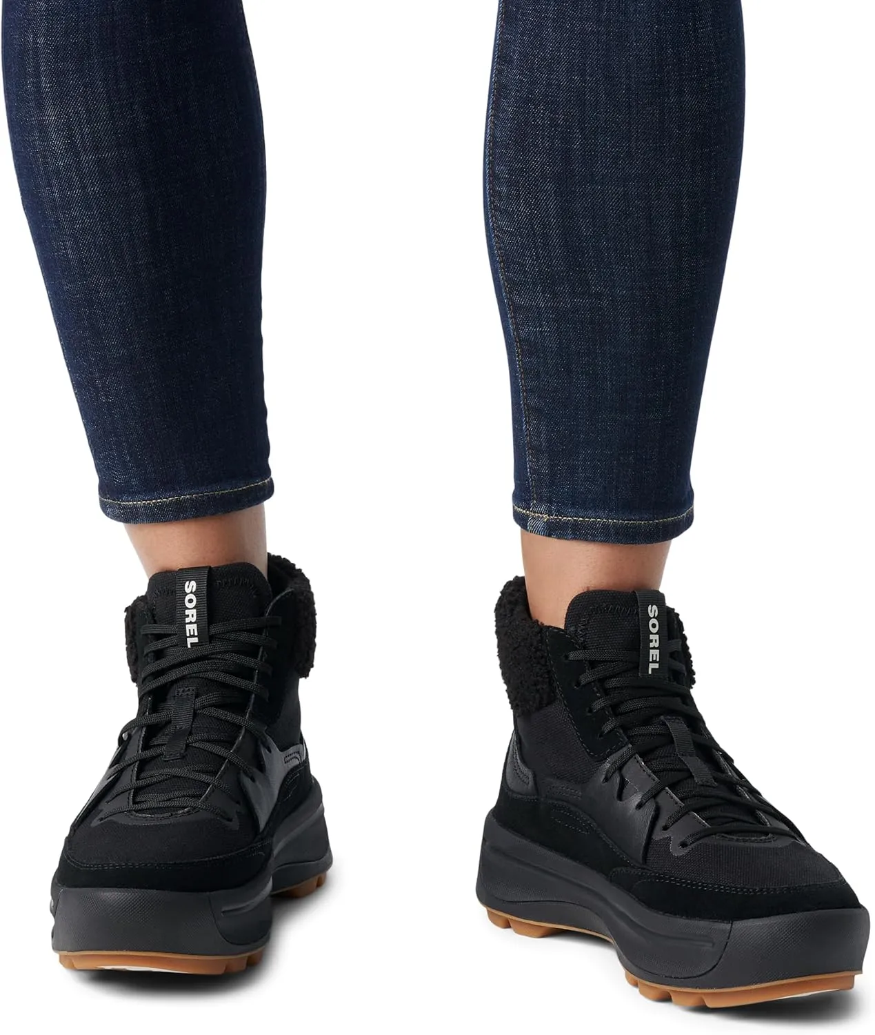 Sorel Women's ONA 503 Mid Cozy Shoes