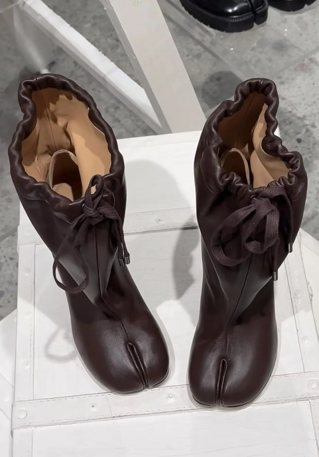 Tabi Shoes Heel Boots Split Toe Slip On Women Non Slip Breathable Booties Cute Emo Y2K Kawaii Fashion Trendy Elegant Dressy Streetwear Parties Spring Summer Fall Outdoors Rave