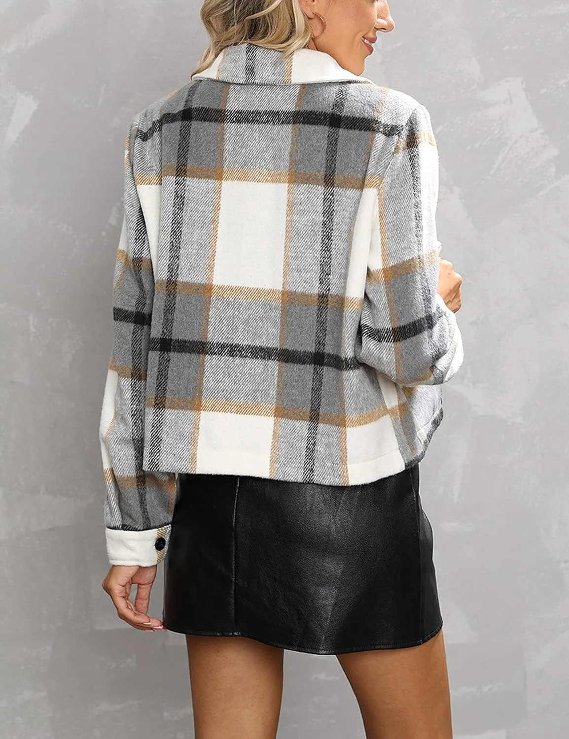UANEO Womens Cropped Plaid Shacket Button Down Short Flannel Shirt Jacket with Pockets