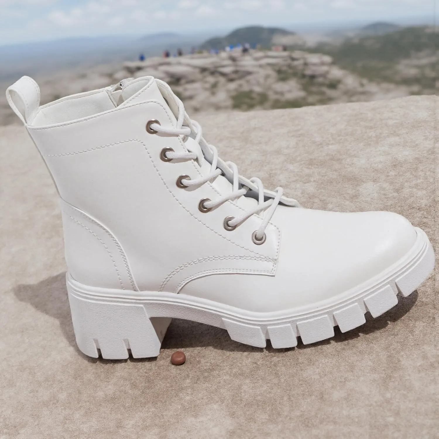 Vepose Women's 9626 Combat Ankle Boots, Lace-up Platform Chunky Heel Booties with Side Zipper