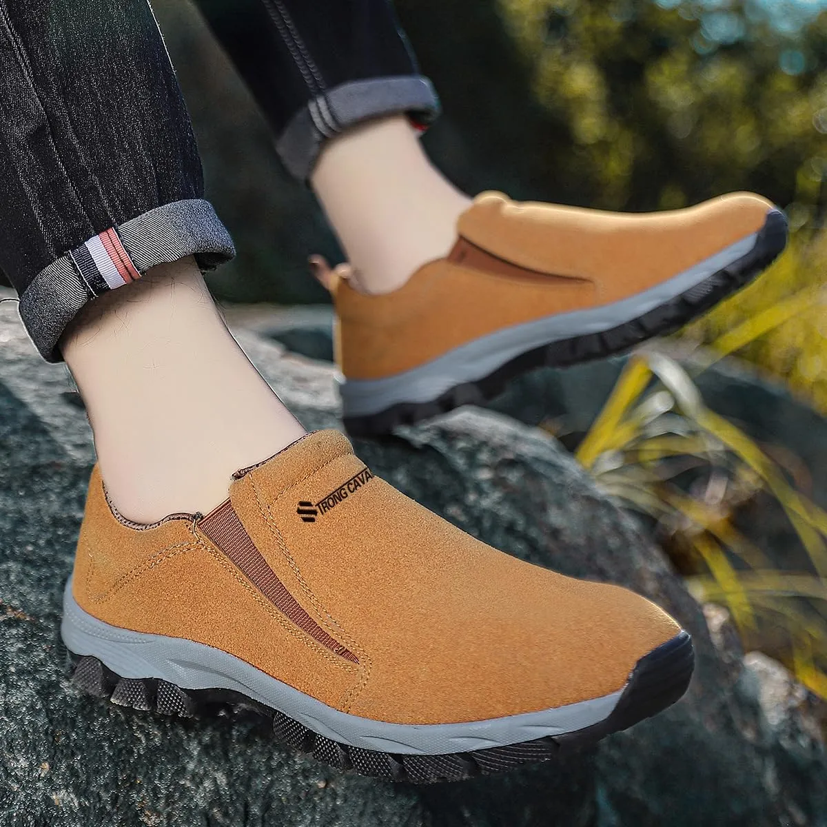 Walking Shoes Men Hands Free Slip in Loafers Leather Casual Comfortable Breathable Hiking Working All-Terrain Ankle Boots Trekking Anti-Slip