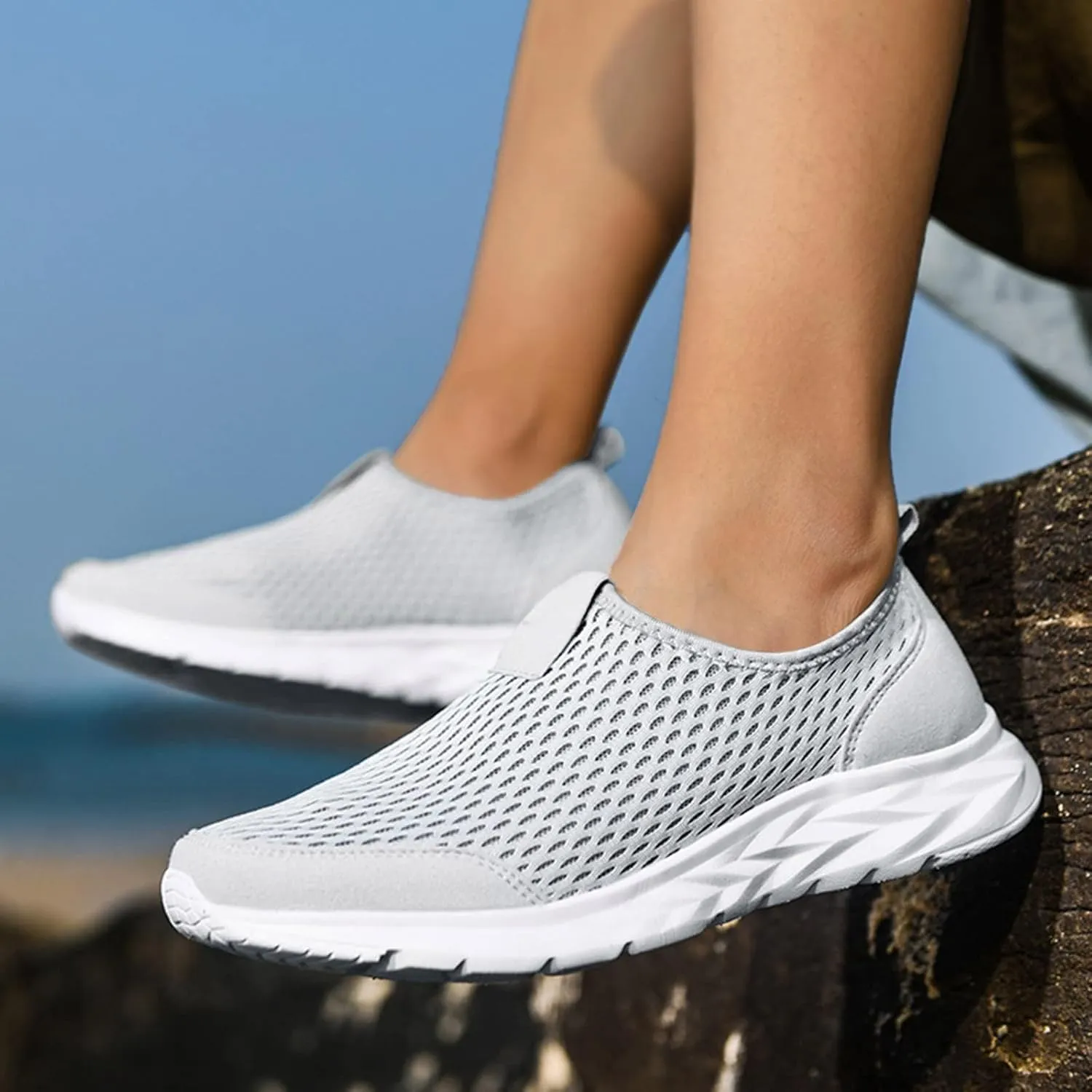 Women Men Breathable Slip-on mesh Loafers Lightweight Non-Slip Casual Walking Shoes Comfy and Running Leather Sneakers Summer Single Wide Width Comfort Ultralight Flats Hook & Loop Fashion