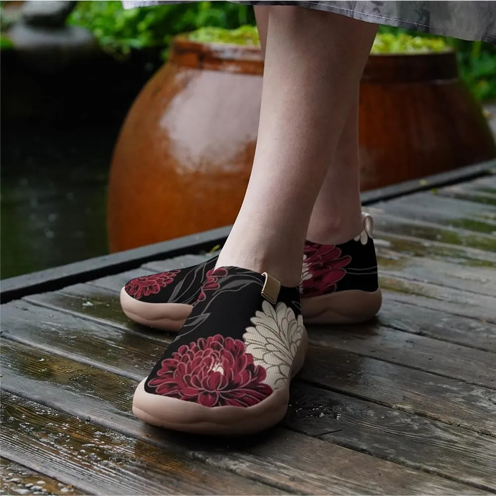 Women's Art Painted Travel Shoes Slip On Casual Knit Loafers Lightweight Comfort Fashion Sneaker Flowers
