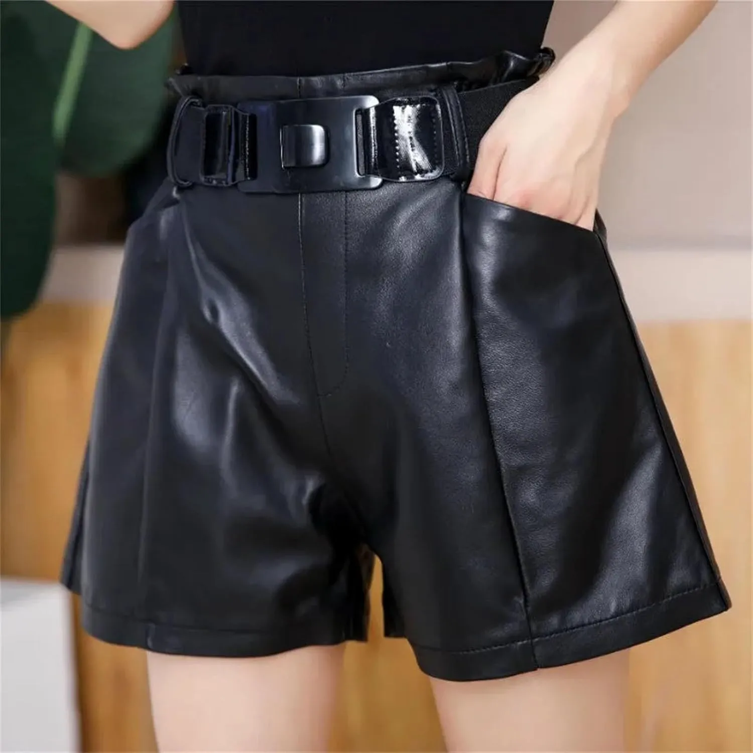 Women’s Double-Layer PU Leather Shorts Edgy Partywear Club Shorts