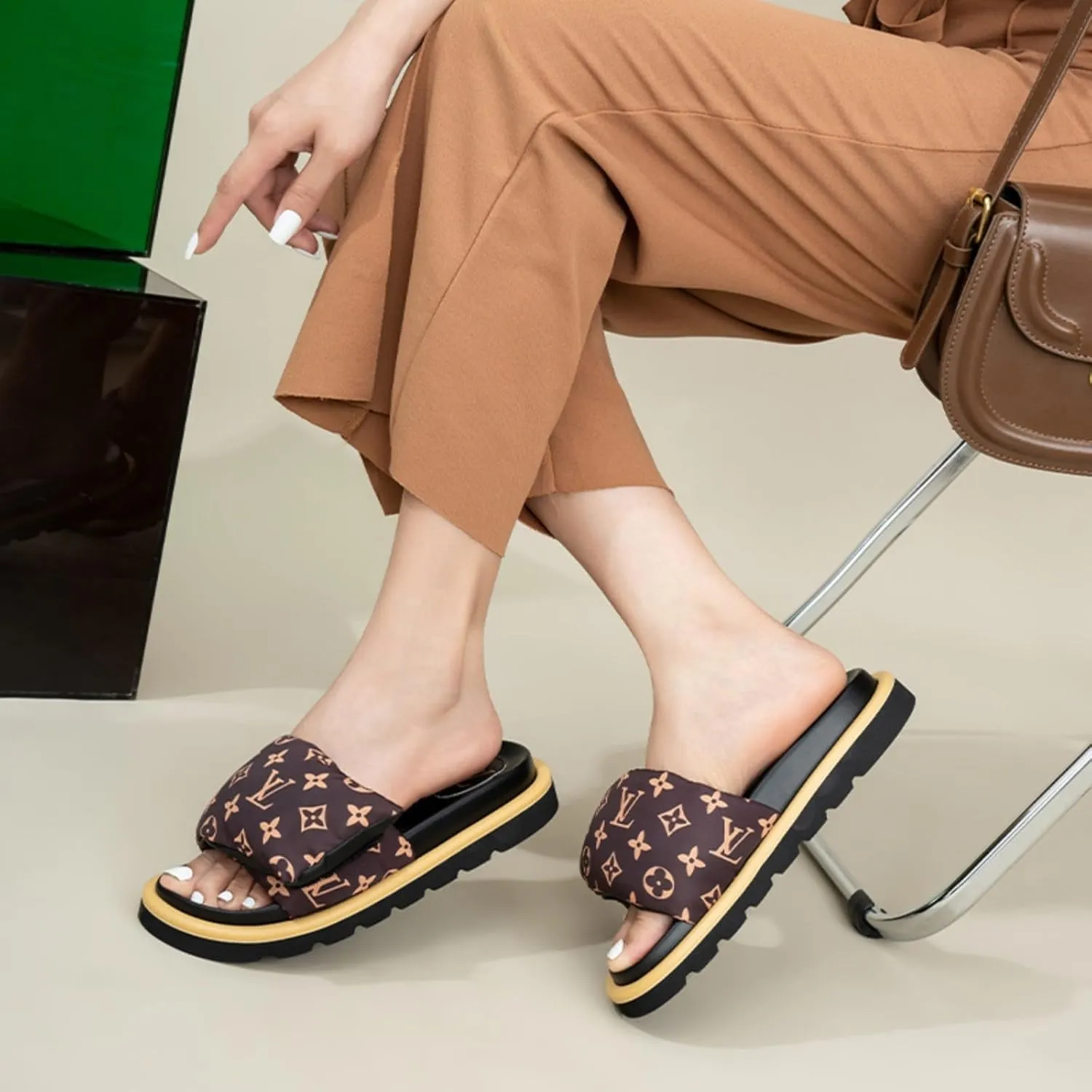Women's Sandals Leather Adjustable Slides Ankle Strap Sandals Open Toe Flat Slippers Summer Beach