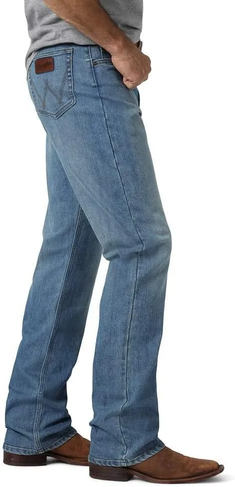 Wrangler Men's 20X Competition Active Flex Relaxed Fit Jean