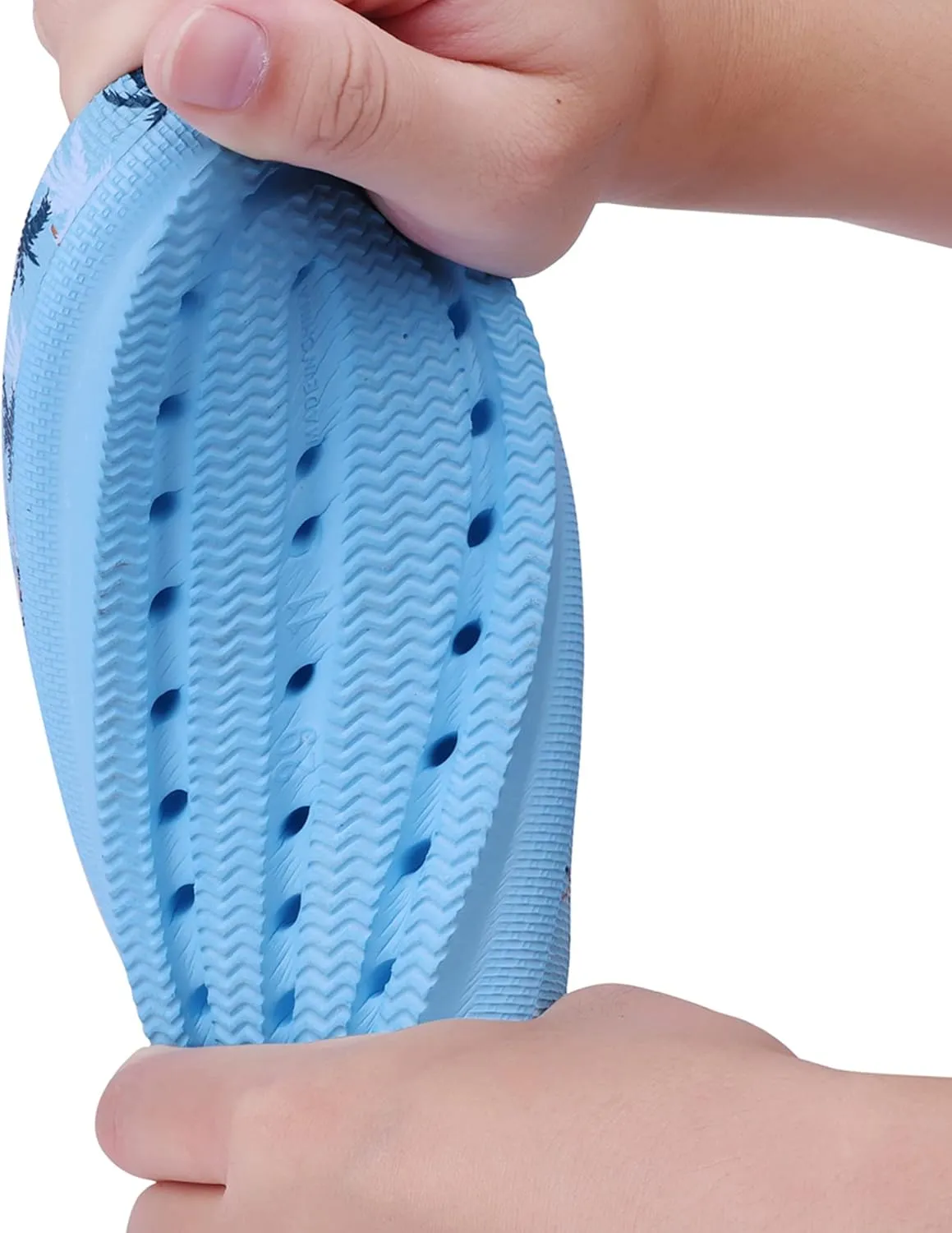 Youecci Cloud Slides for Kids丨Shower Slippers Bathroom Pool Sandals丨Boys Girls Comfy Thick Sole Slippers丨Summer Non-Slip Beach Shoes